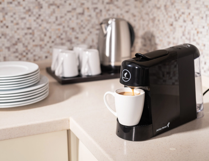 Апартаменты Апартамент Премиум 2 спальни для маломобильных групп населения (2 спальни) 960 м - Апартаменты Курорта Красная Поляна