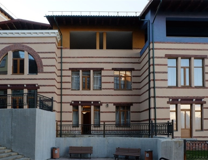 Таунхаус 8 местный 4 спальни с зоной гостиная/кухня  +960 - Апартаменты Курорта Красная Поляна