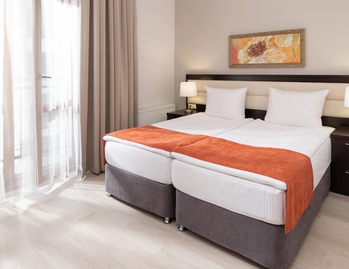 Апартаменты Апартаменты стандарт 1 спальня для маломобильных групп населения (1 спальня) 540 м - Апартаменты Курорта Красная Поляна